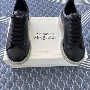 Alexander McQueen Larry Sneakers